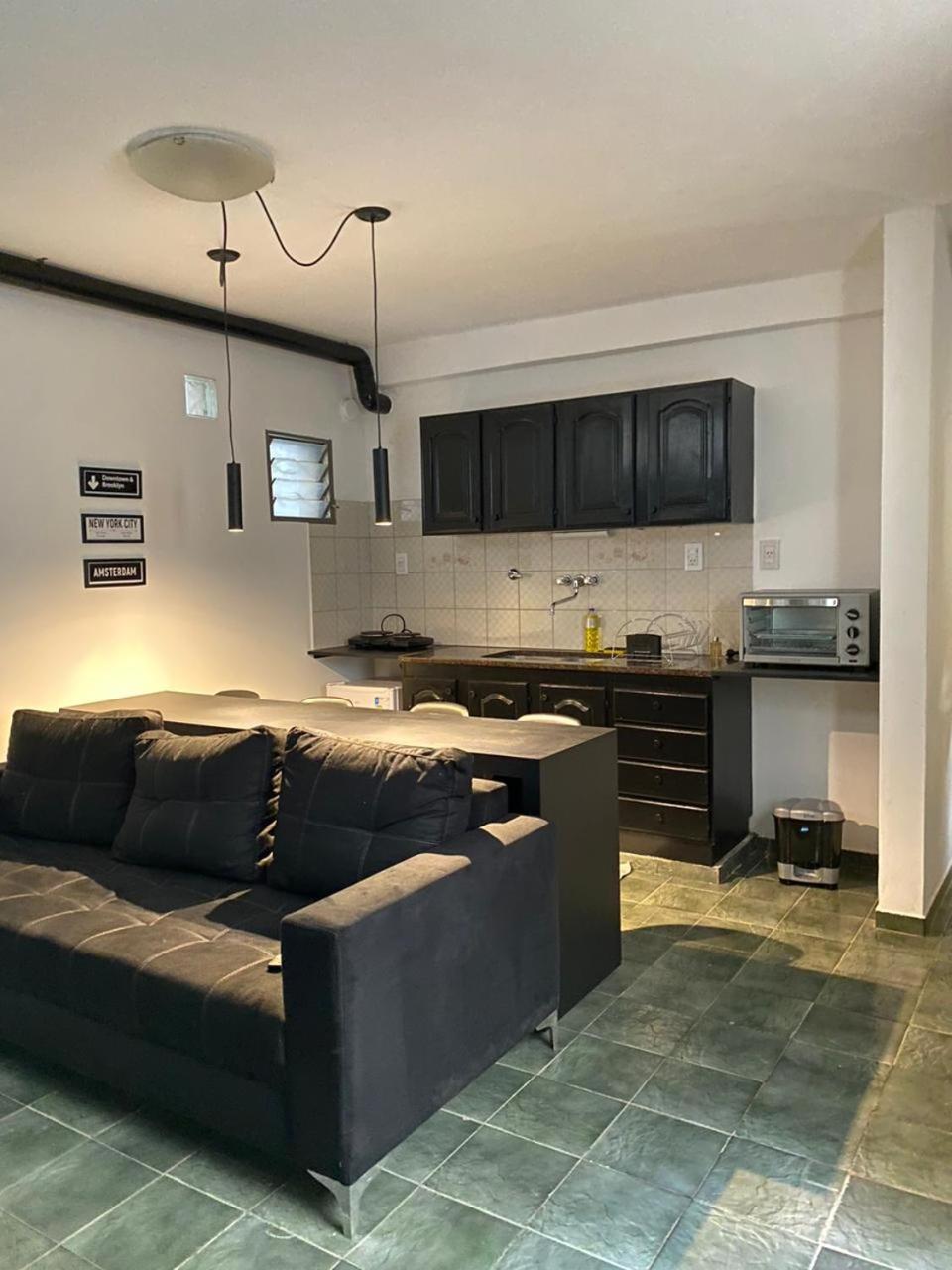 Alvear Flats Iii
